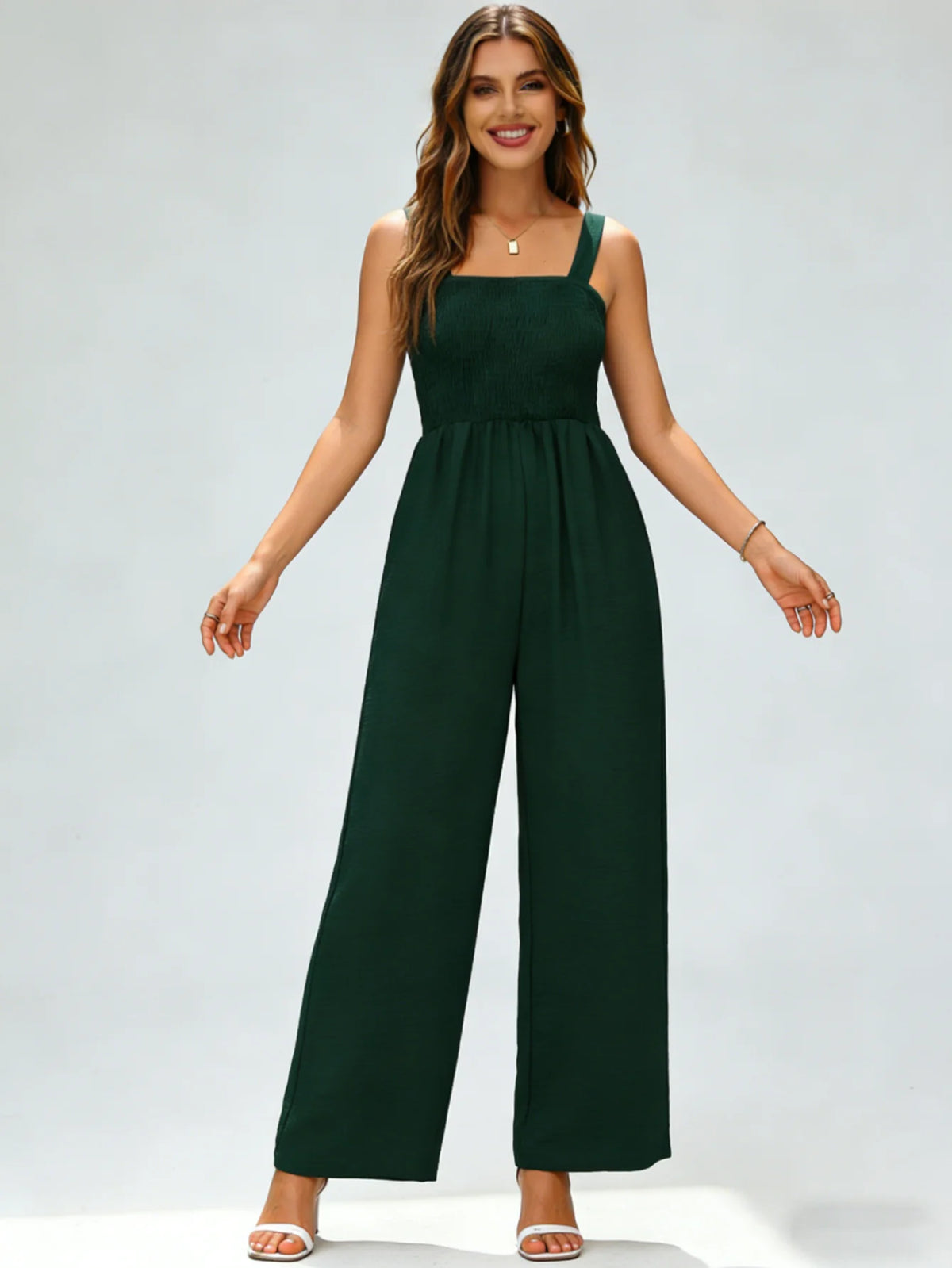 This stylish, minimalist, and sophisticated women's casual jumpsuit—featuring wide legs—is perfect for shopping, strolling, comm
