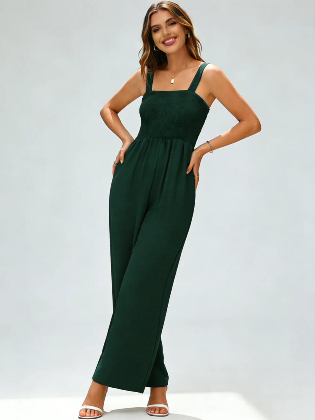 This stylish, minimalist, and sophisticated women's casual jumpsuit—featuring wide legs—is perfect for shopping, strolling, comm