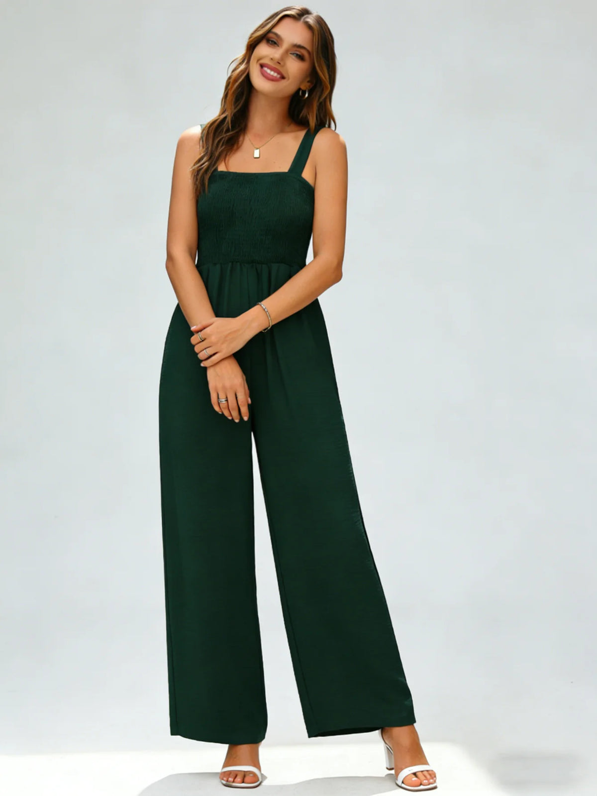 This stylish, minimalist, and sophisticated women's casual jumpsuit—featuring wide legs—is perfect for shopping, strolling, comm