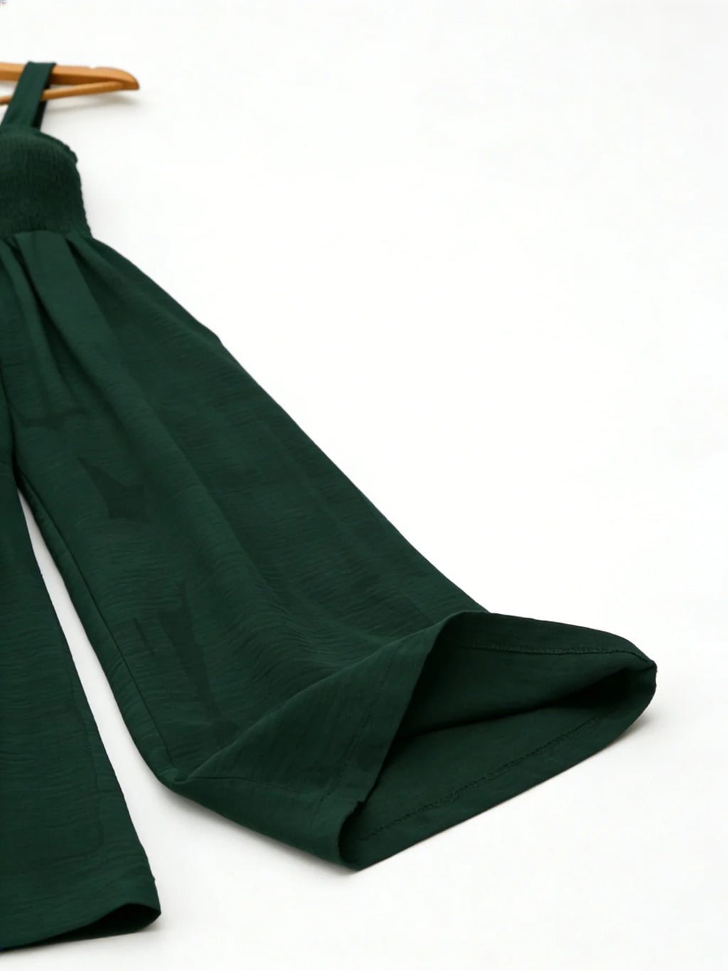 This stylish, minimalist, and sophisticated women's casual jumpsuit—featuring wide legs—is perfect for shopping, strolling, comm
