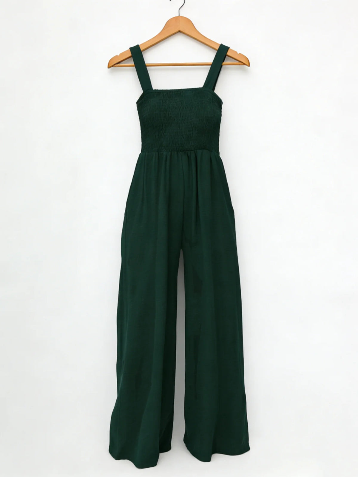 This stylish, minimalist, and sophisticated women's casual jumpsuit—featuring wide legs—is perfect for shopping, strolling, comm