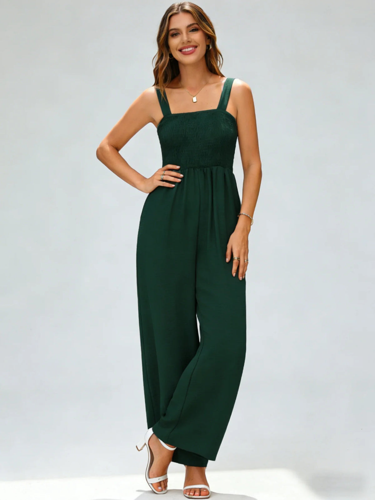 This stylish, minimalist, and sophisticated women's casual jumpsuit—featuring wide legs—is perfect for shopping, strolling, comm